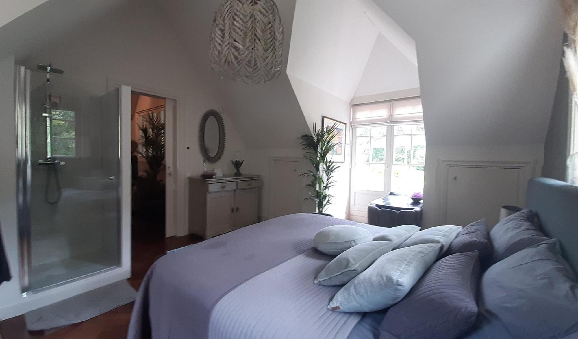 Huize Koempoelan Bed & Breakfast Naarden Bagian luar foto